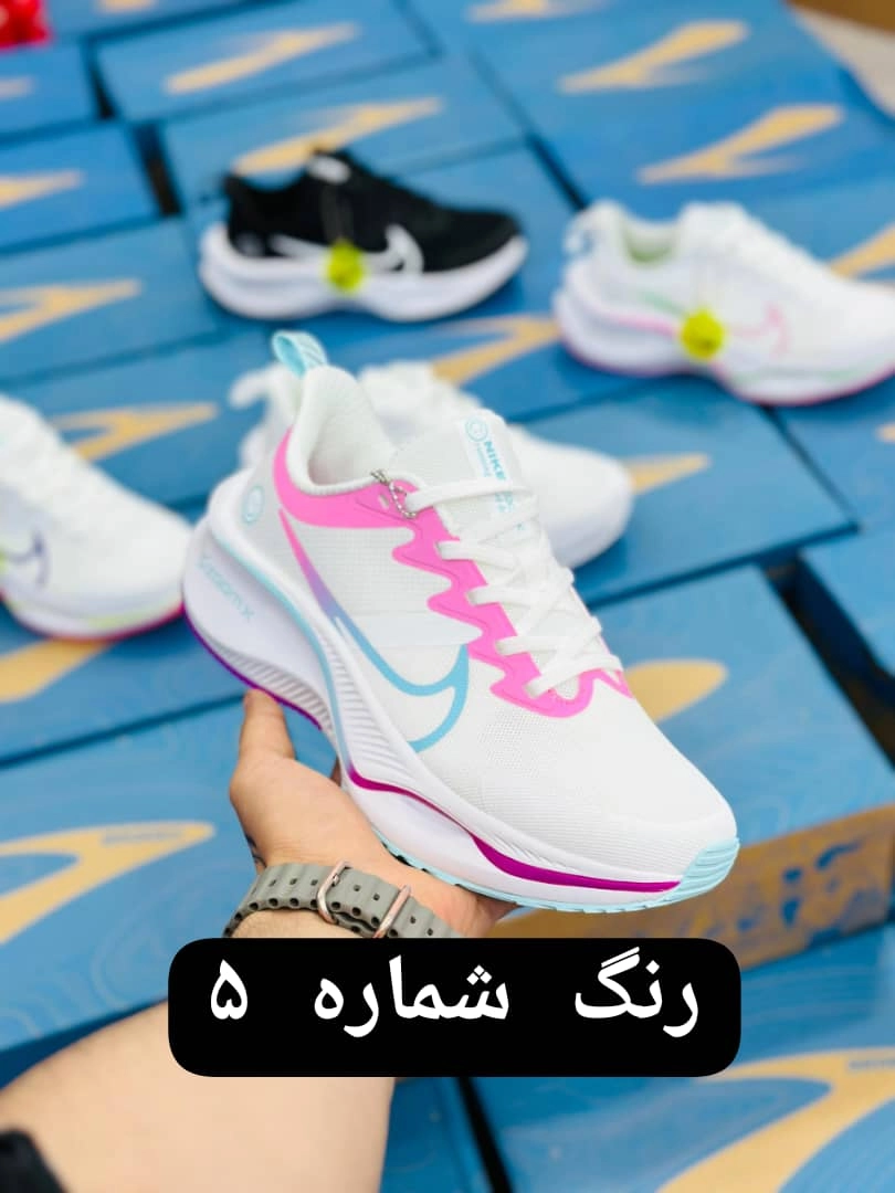 کتونی نایکی طرح لبخند nike zoom x ویتنامی وارداتی ۲۰۲۴سایز ۴۰ تا ۴۵ تنوع در ۴ رنگ جذاب