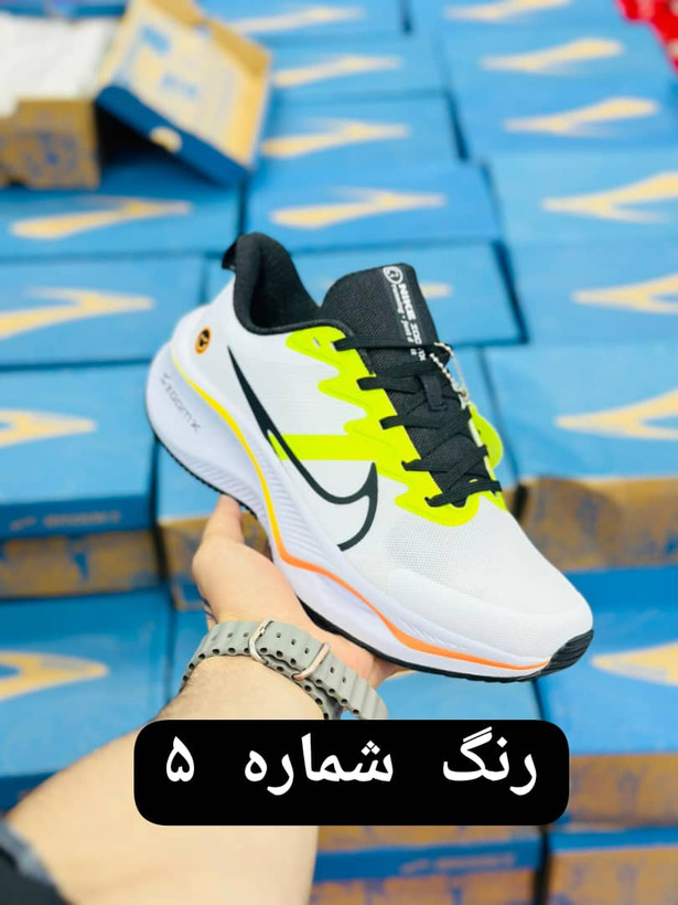 کتونی نایکی طرح لبخند nike zoom x ۲۰۲۴سایز ۴۰ تا ۴۵ تنوع در ۴ رنگ جذاب