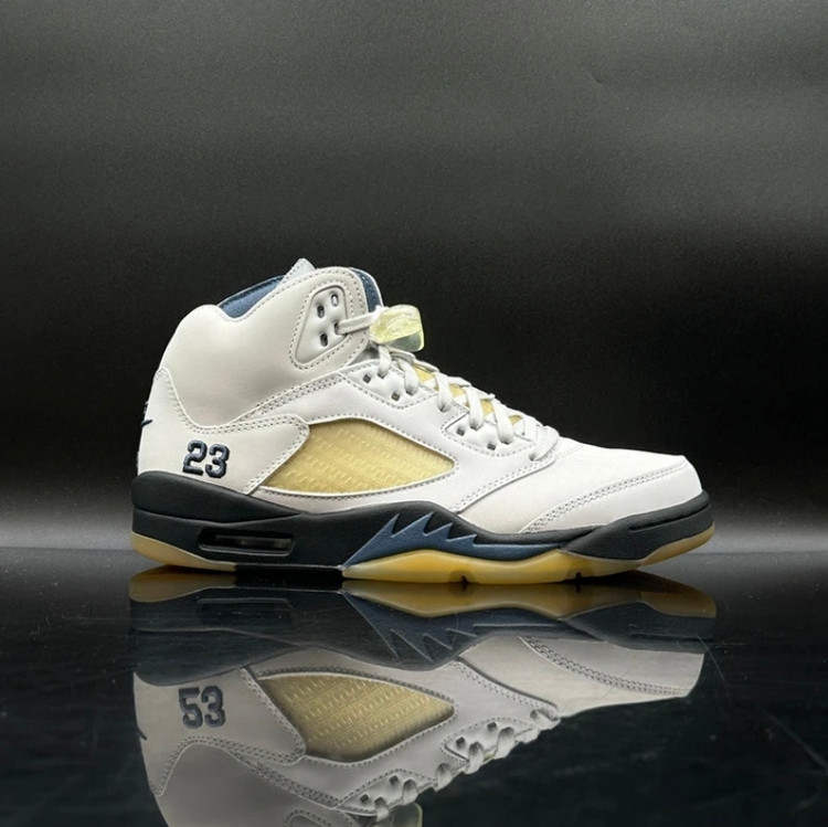 کتونی نایک ایرجردن ویتنام وارداتی سایز ۴۰ تا ۴۵ تنوع در ۶ رنگ جذاب nike Air jordan retro