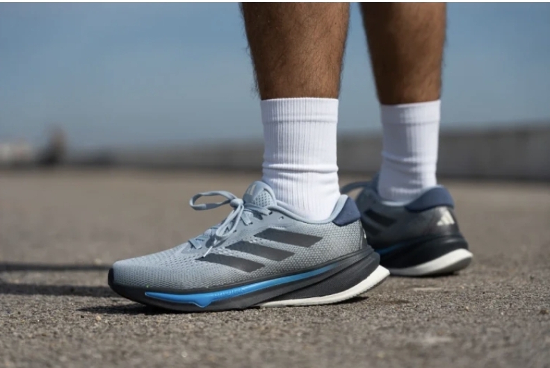 کتونی آدیداس سوپرنوا وارداتی ویتنام سایز ۴۰ تا ۴۵ تنوع در ۴ رنگ جذاب adidas super Nova vietnam