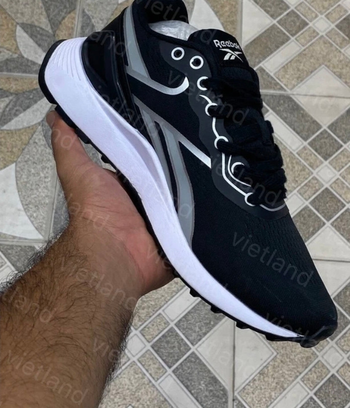 کتونی ریباک وارداتی ویتنام مستر کوالیتی a. پایین ترین قیمت در ایران سایز ۴۴ و ۴۵. Reebok nano flex vietnam
