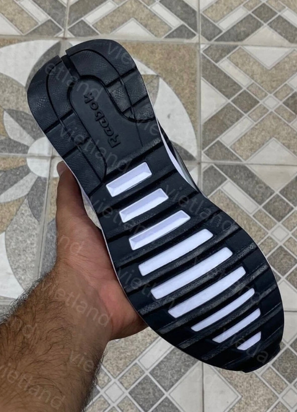 کتونی ریباک وارداتی ویتنام مستر کوالیتی a. پایین ترین قیمت در ایران سایز ۴۴ و ۴۵. Reebok nano flex vietnam