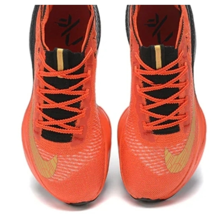 کتونی نایک ایر زوم آلفا مستر کوالیتی a ، وارداتی ویتنام سایز ۴۰ تا ۴۵ . Nike air zoom alphafly vietnam