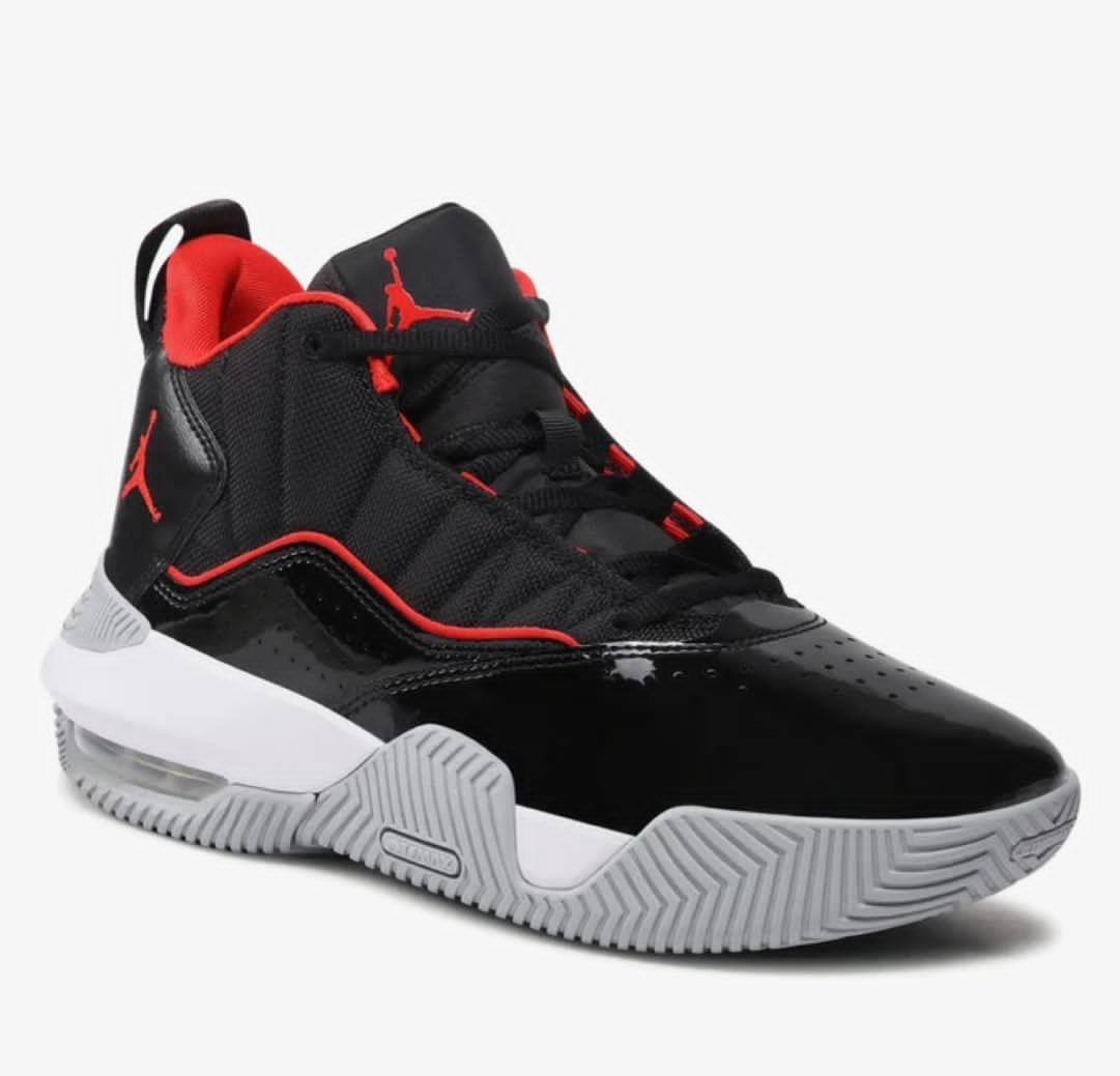 کتونی ایر جردن stay وارداتی ویتنام مسترکوالیتی a,سایز ۴۰ تا ۴۵ ،تنوع در ۳ رنگ جذاب. Air jordan stay vietnam