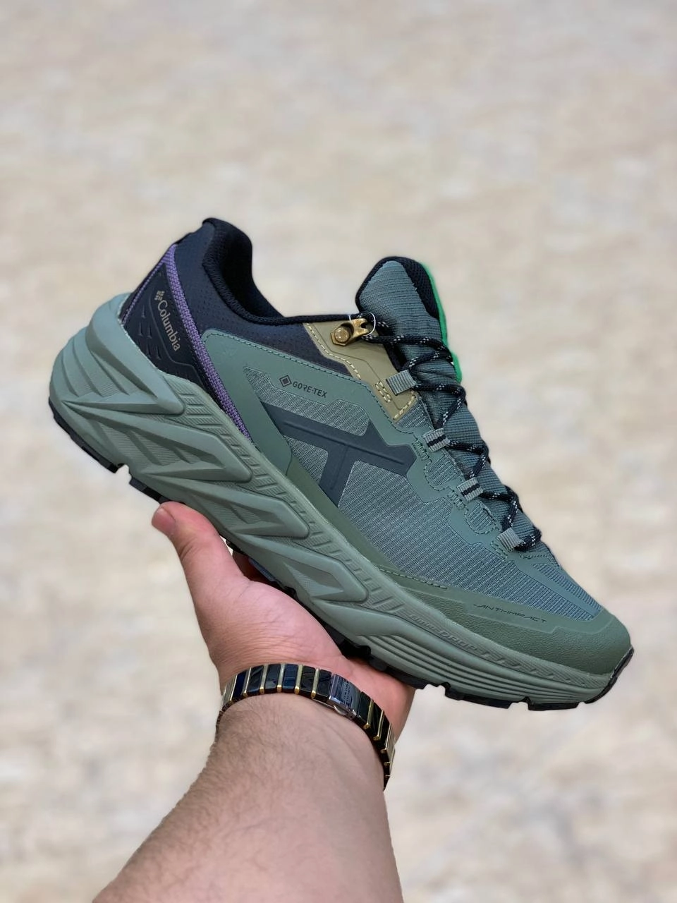 کتونی کلمبیا طبیعتگردی کف ویبرام ویتنام وارداتی سایز ۴۰ تا ۴۵ ، مستر کوالیتی a , پایین ترین قیمت در ایران تنوع در ۴ رنگ جذاب columbia gtx vietnam