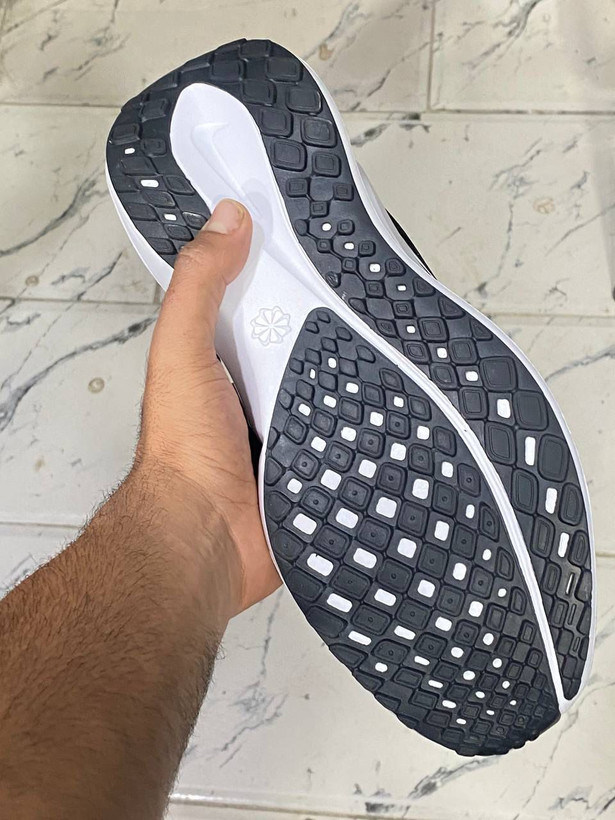 کتونی نایک زوم ویتنامی وارداتی سایز ۴۰ تا ۴۵مستر کوالیتی a, پایین ترین قیمت . Nike air zoom vietnam