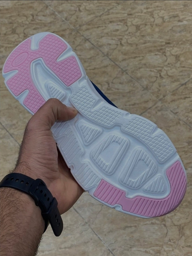 کتونی اسکیچرز ویتنامی وارداتی مستر کوالیتی a , سایز ۳۶ تا ۴۰ تنوع در ۴ رنگ جذاب.skechers DLUK WALKER 2.0