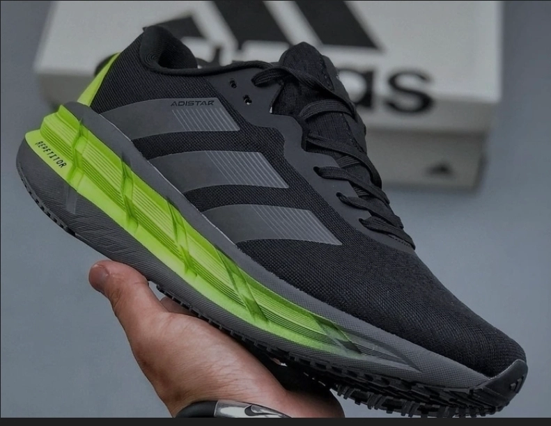 کتونی آدیداس ادیستار ۳ وارداتی ساخت ویتنام سایز ۴۰ تا ۴۵ . پایین ترین قیمت در ایران . Adidas Adistar 3