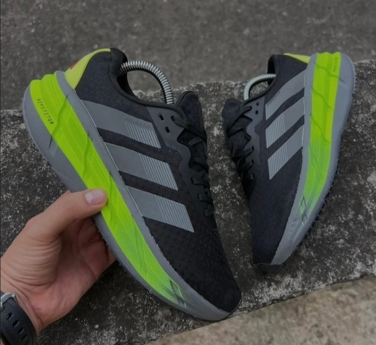 کتونی آدیداس ادیستار ۳ وارداتی ساخت ویتنام سایز ۴۰ تا ۴۵ . پایین ترین قیمت در ایران . Adidas Adistar 3