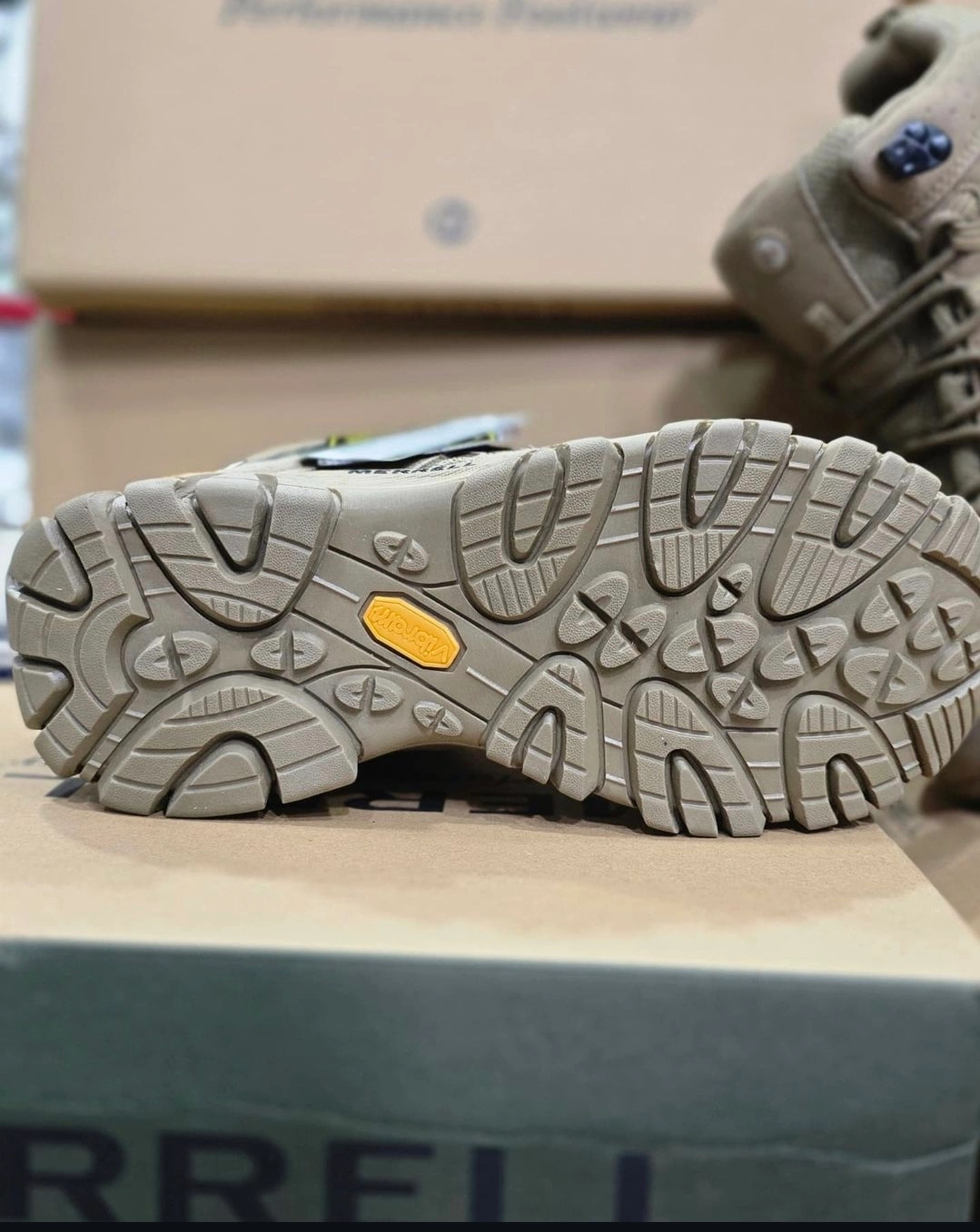 بوت مرل Merrell Moab 3 Mid GTX گورتکس ساخت ویتنام