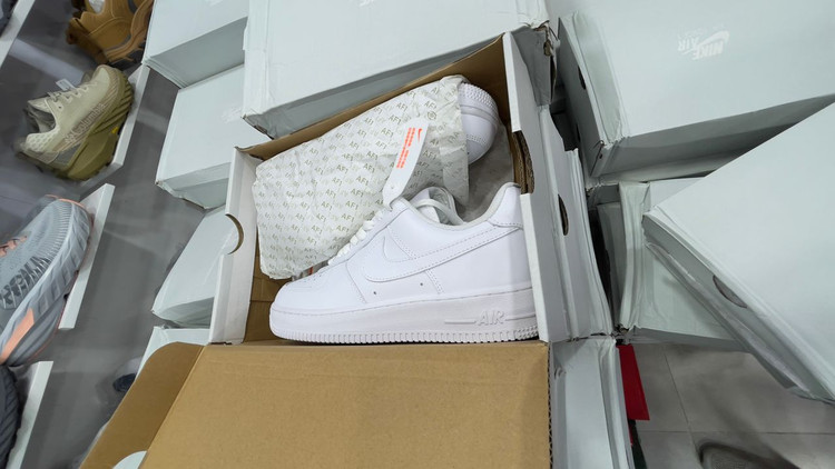 Nike Air Forceنایک ایر فورس