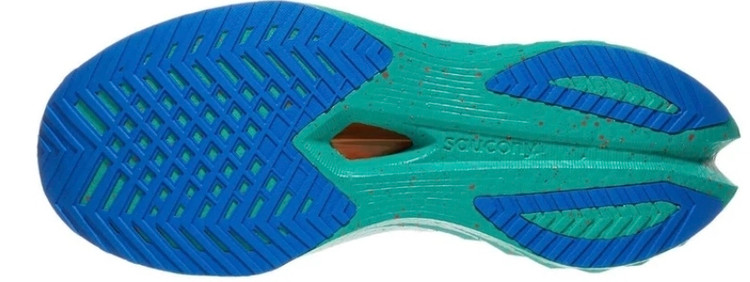 کتونی ساکونی وارداتی ویتنام پایین ترین قیمت در ایران ،تنوع در ۵ رنگ جذاب .Saucony Endorphin Speed 4