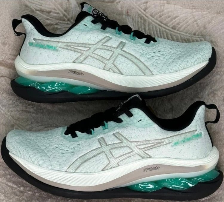 کتونی اسیکس ژل کینسی مکسAsics Gel_Kinsei Max ساخت ویتنام سایز ۴۰ تا ۴۵/فروش عمده و تک