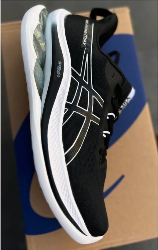 کتونی اسیکس ژل کینسی مکسAsics Gel_Kinsei Max ساخت ویتنام سایز ۴۰ تا ۴۵ فروش عمده و تک ضمانت کالا