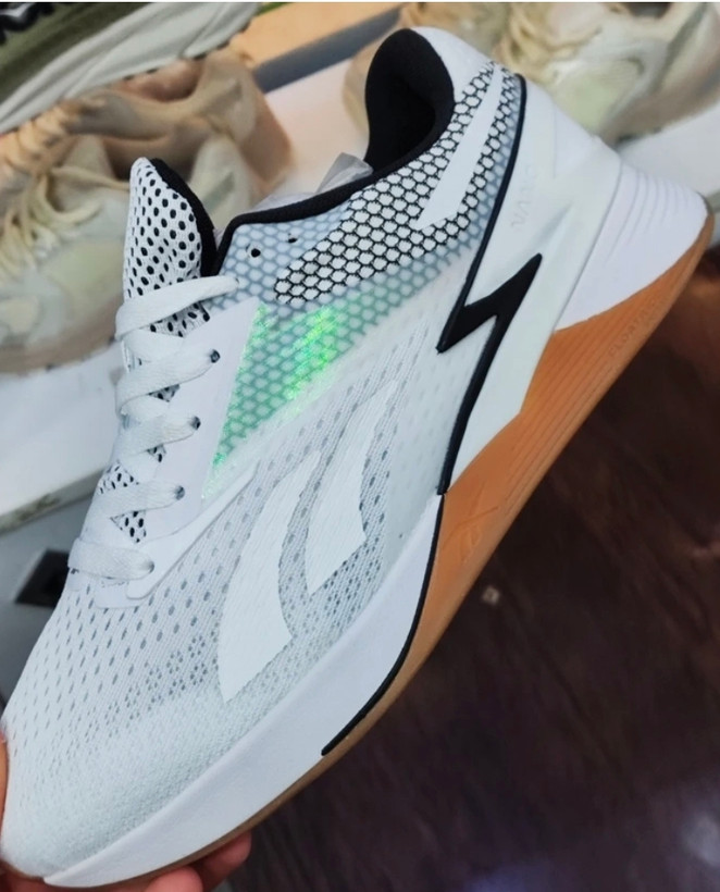 کتونی ریبوک نانوایکس ۳ وارداتی ویتنام سایز ۴۰ تا ۴۵ تنوع در ۴ رنگ جذاب Reebok Nano