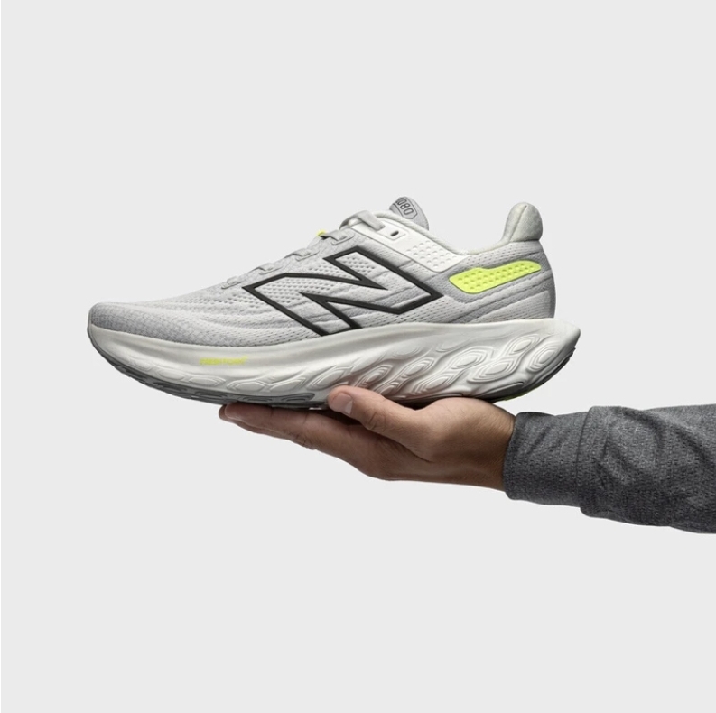 کتونی نیوبالانس فرش فوم وارداتی ویتنام سایز ۴۰ تا ۴۵ تنوع در چند رنگ جذاب new balance fresh foam x 1080v13