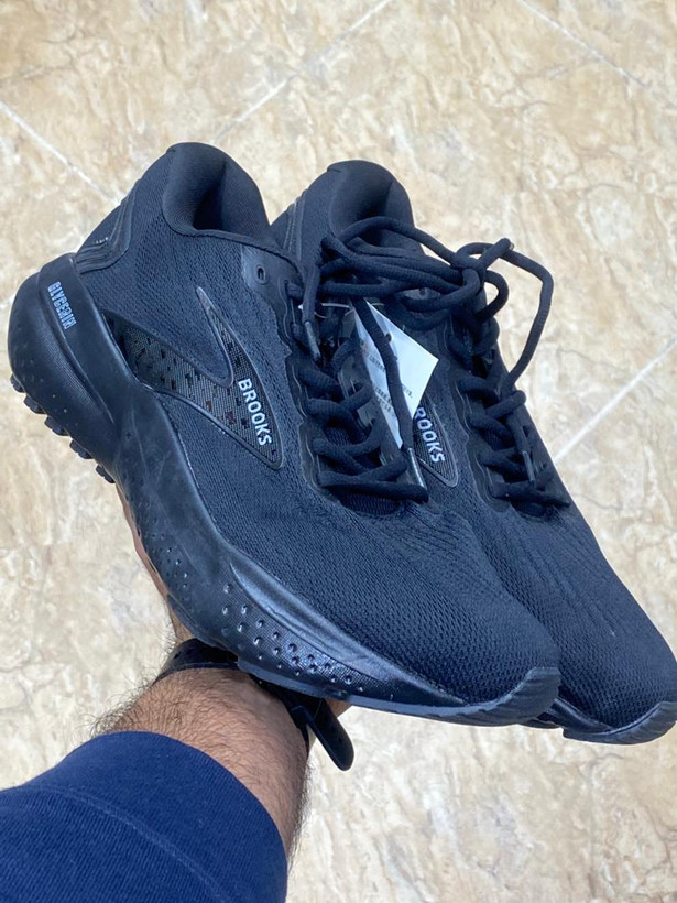 کتونی بروکس گلیسرین ۲۱ وارداتی ویتنام سایز ۴۲ تا ۴۶ فروش بصورت عمده و تک BROOKS GLYCERIN GTS 21