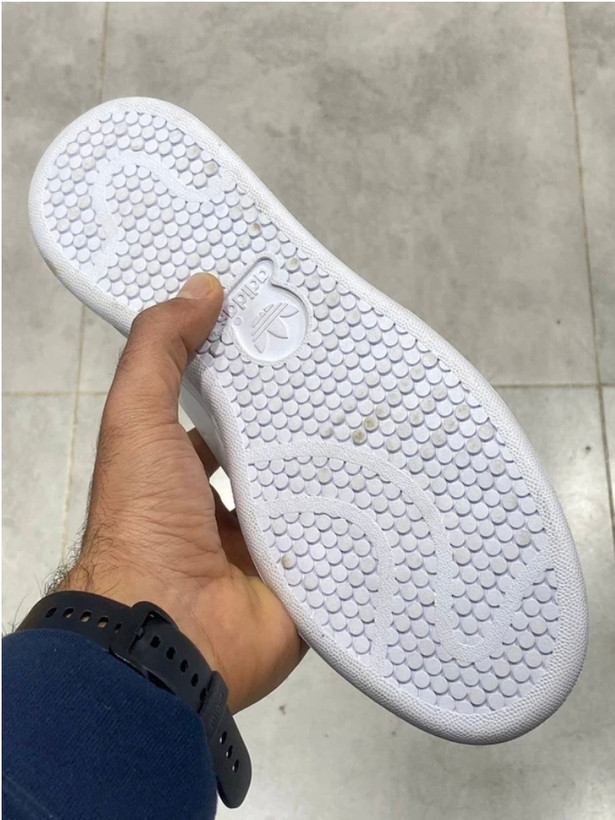 کتونی ادیداس ویتنامی وارداتی سایز ۳۸ تا ۴۵ فروش بصورت عمده و تک adidas stansmith