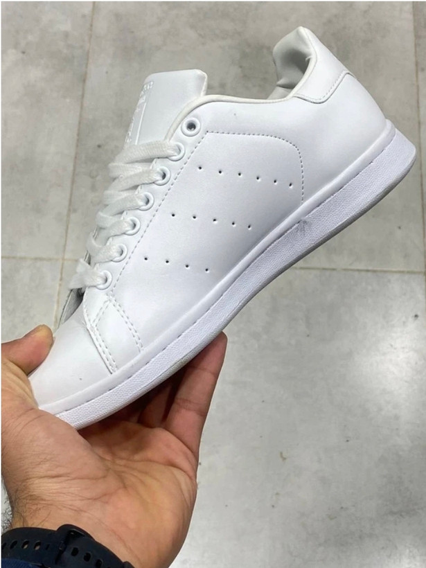 کتونی ادیداس ویتنامی وارداتی سایز ۳۸ تا ۴۵ فروش بصورت عمده و تک adidas stansmith