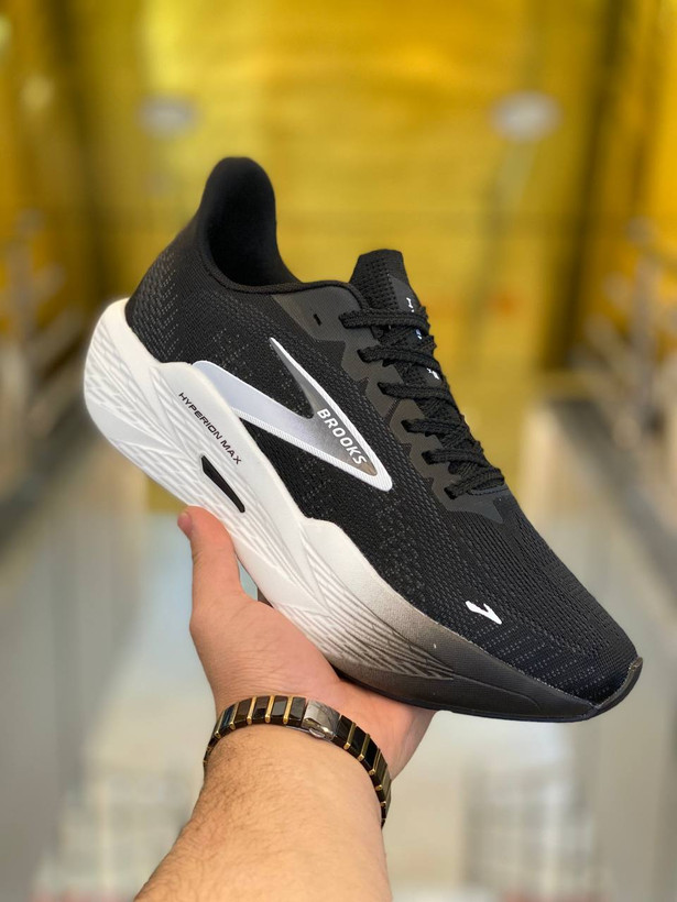 کتونی بروکس هایپریون مکس ساخت ویتنام سایز ۴۰ تا ۴۵ ، فروش بصورت عمده و تک brooks hyperion max