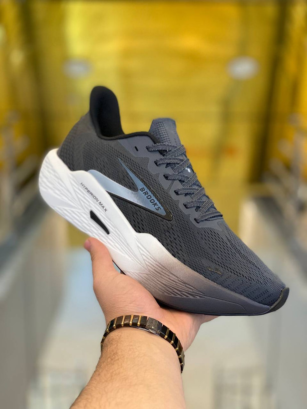 کتونی بروکس هایپریون مکس ،وارداتی ویتنام سایز ۴۰ تا ۴۵ ، فروش بصورت عمده و تک brooks hyperion max