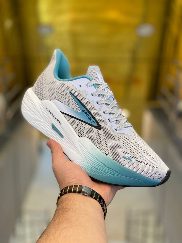 کتونی بروکس هایپریون مکس ،وارداتی ویتنام سایز ۴۰ تا ۴۵ ، فروش بصورت عمده و تک brooks hyperion max