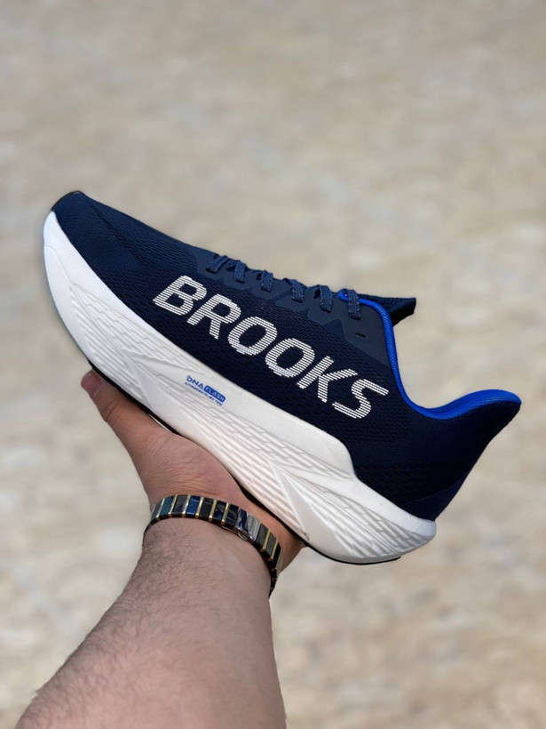 کتونی بروکس هایپریون مکس ،وارداتی ویتنام سایز ۴۰ تا ۴۵ ، فروش بصورت عمده و تک brooks hyperion max