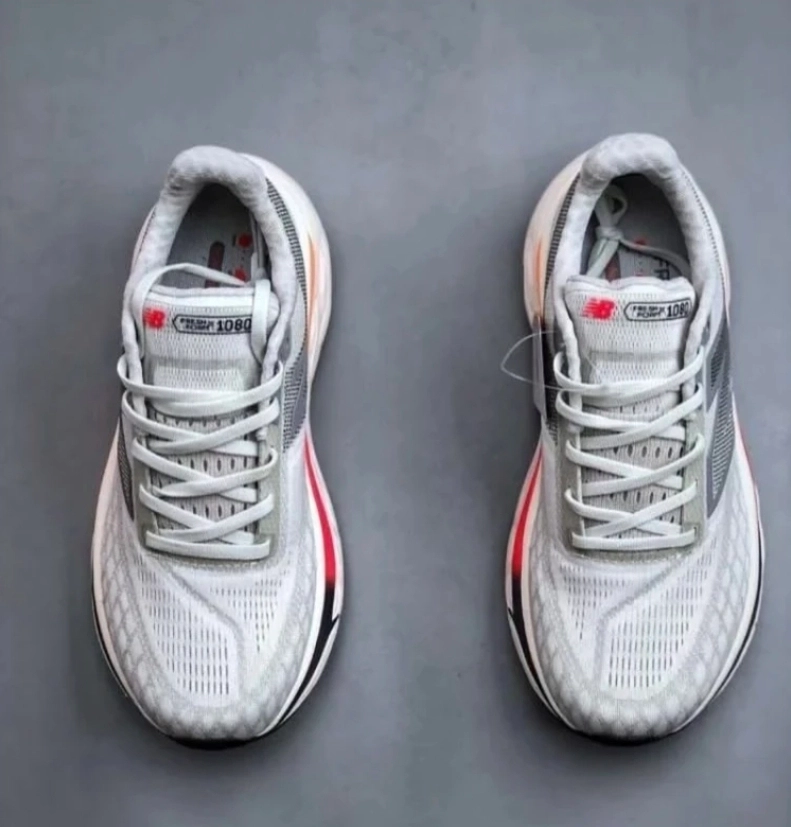 کتونی نیوبالانس فرش فوم وارداتی ویتنام سایز ۴۰ تا ۴۵ تنوع در چند رنگ جذاب new balance fresh foam x 1080v13
