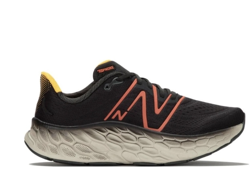 کتونی نیوبالانس فرش فوم وارداتی ویتنام سایز ۴۰ تا ۴۵ تنوع در چند رنگ جذاب new balance fresh foam x 1080v13