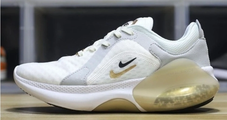کتونی ویتنامی نایک جوی راد سایز ۴۰ تا ۴۵ تنوع در ۸رنگ جذاب همراه با جعبه بارکددار Nike Joyride Dual Run