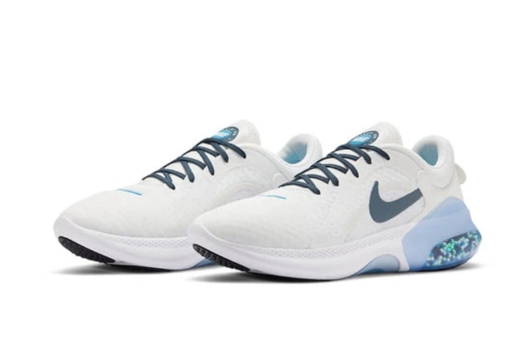 کتونی نایک جوی راد سایز ۴۰ تا ۴۵ تنوع در ۸ رنگ جذاب ،همراه با جعبه بارکد دارNike Joyride Dual Run