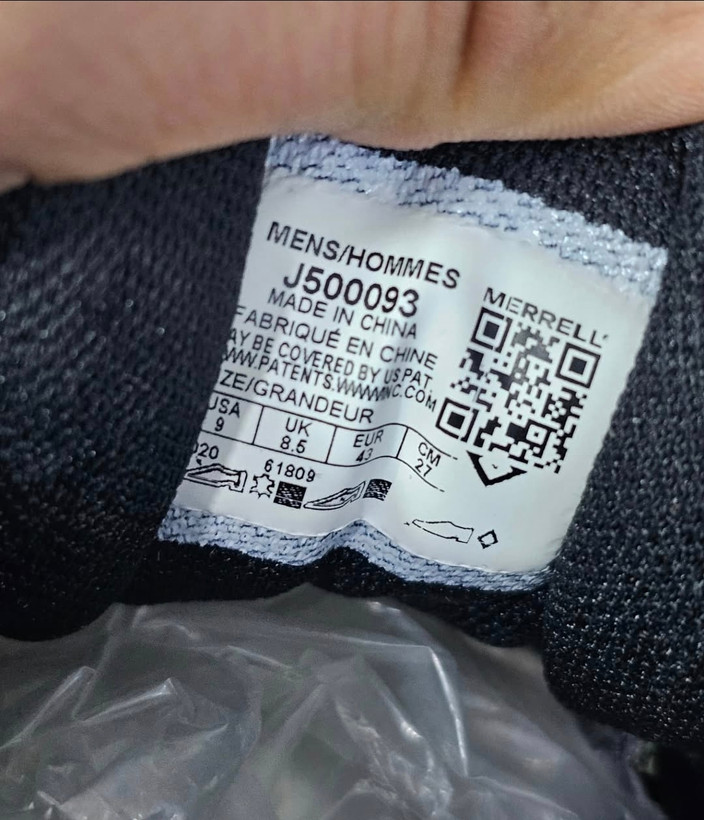کتونی مرلMerrell/ وارداتی ساخت ویتنام سایز ۴۰ تا ۴۵/ضمانت کالا پایین ترین قیمت