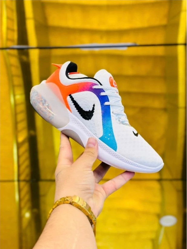 کتونی ویتنامی نایک جوی راد سایز ۴۰ تا ۴۵ تنوع در ۸ رنگ جذاب همراه با جعبه بار کد دار Nike Joyride Dual Run