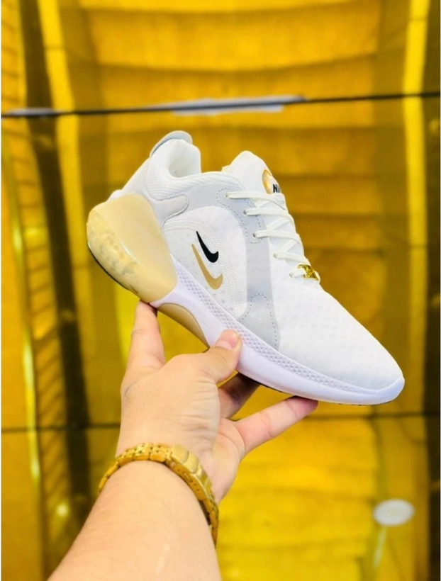 کتونی ویتنامی نایک جوی راد سایز ۴۰ تا ۴۵ تنوع در ۸رنگ جذاب همراه با جعبه بارکددار Nike Joyride Dual Run