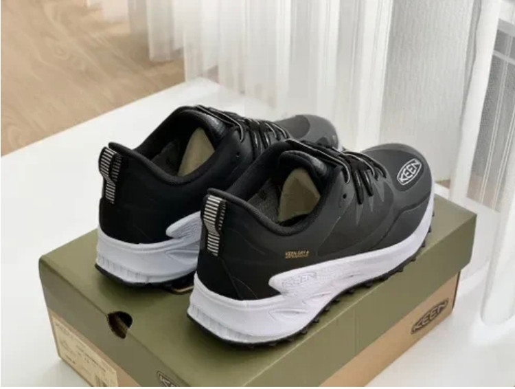 کتونی کن گورتکس وارداتی ویتنام سایز ۴۰ تا ۴۵ keen zionic speed hiking shoes