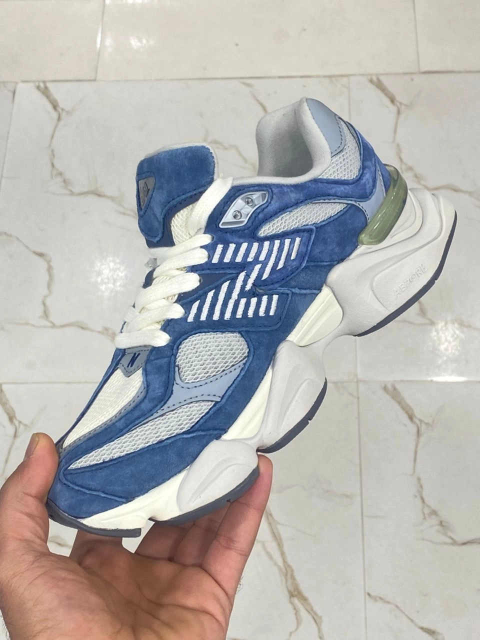 کتونی نیوبالانس ۹۰۶۰ ست زیبا وارداتی ویتنام سایز ۳۶ تا ۴۵ تنوع در ۴ رنگ جذاب .newbalance 9060