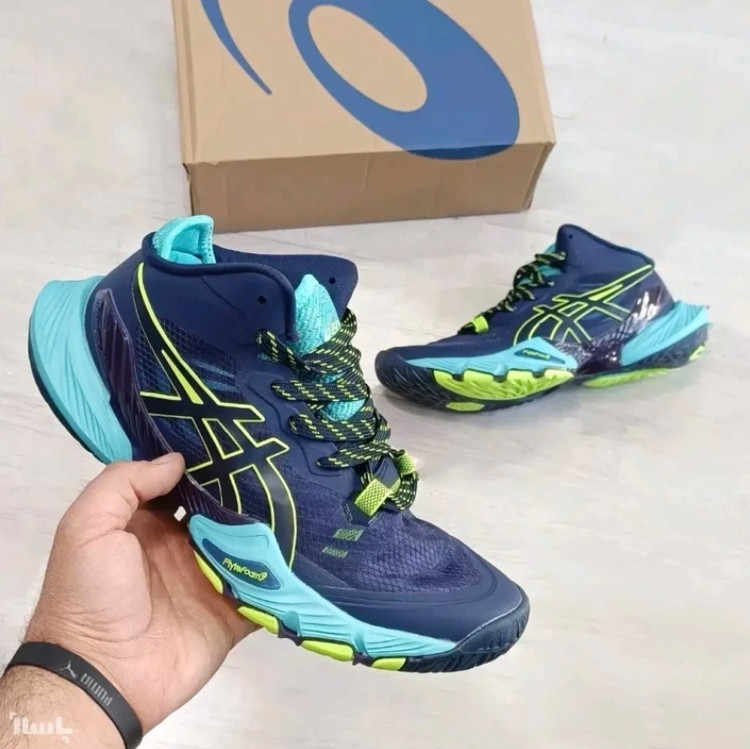 کتونی ویتنامی وارداتی اسیکس متارایز والیبالی ۴۰تا ۴۳ .asics Metarise