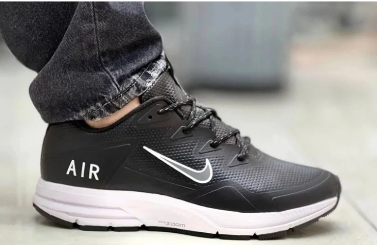 کتونی ویتنامی نایک ایر گورتکس وارداتی سایز ۴۰ تا ۴۵ فروش بصورت عمده و تک . Nike Goretex
