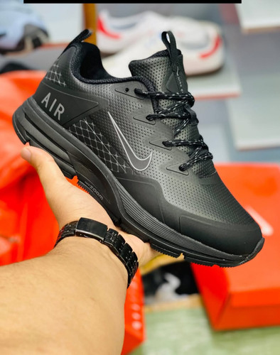کتونی ویتنامی نایک ایر گورتکس وارداتی سایز ۴۰ تا ۴۵ فروش بصورت عمده و تک . Nike Goretex