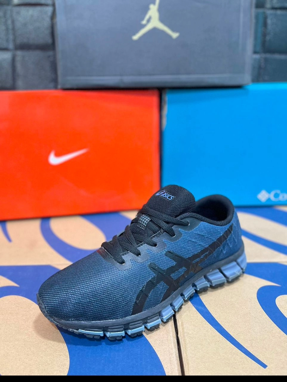 حراجی کتونی ویتنامی اسیکس سایز40_41. Asics Gel _ Quantum 180
