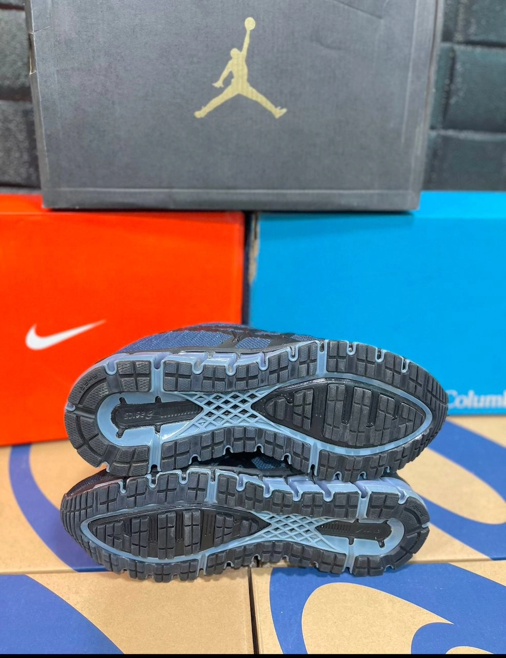 حراجی کتونی ویتنامی اسیکس سایز40_41. Asics Gel _ Quantum 180