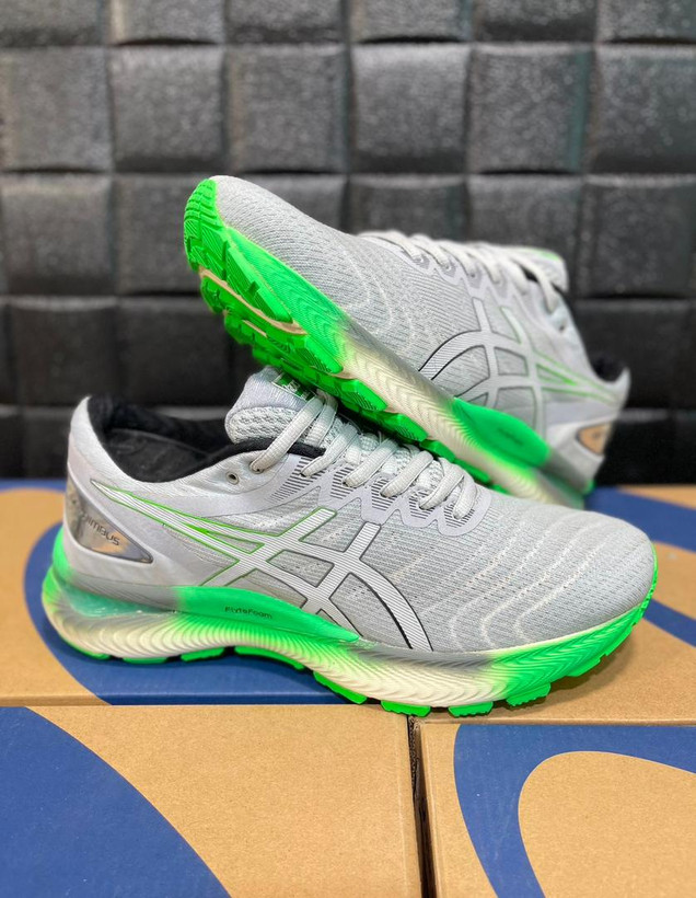 حراجی کتونی ویتنامی اسیکس نیمباس ۲۲ سایز ۴۲_۴۳. Asics nimbas 22