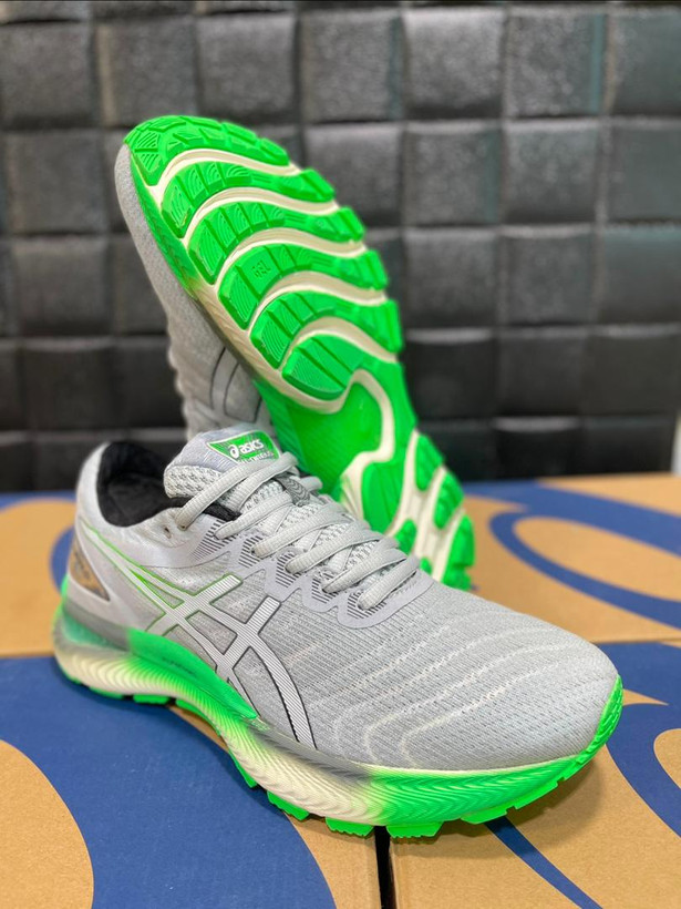حراجی کتونی ویتنامی اسیکس نیمباس ۲۲ سایز ۴۲_۴۳. Asics nimbas 22