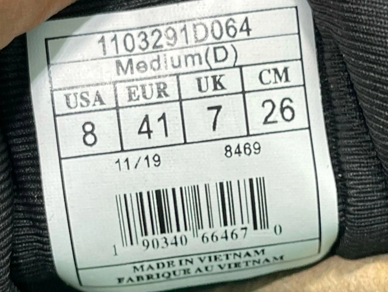 حراجی کتونی ویتنامی بروکس گلیسرین ۱۸ سایز۴۱. Brooks Glycerin 18