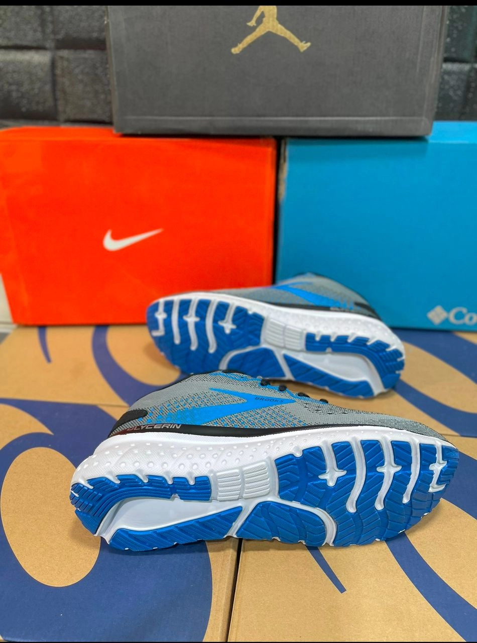 حراجی کتونی ویتنامی بروکس گلیسرین ۱۸ سایز۴۱. Brooks Glycerin 18