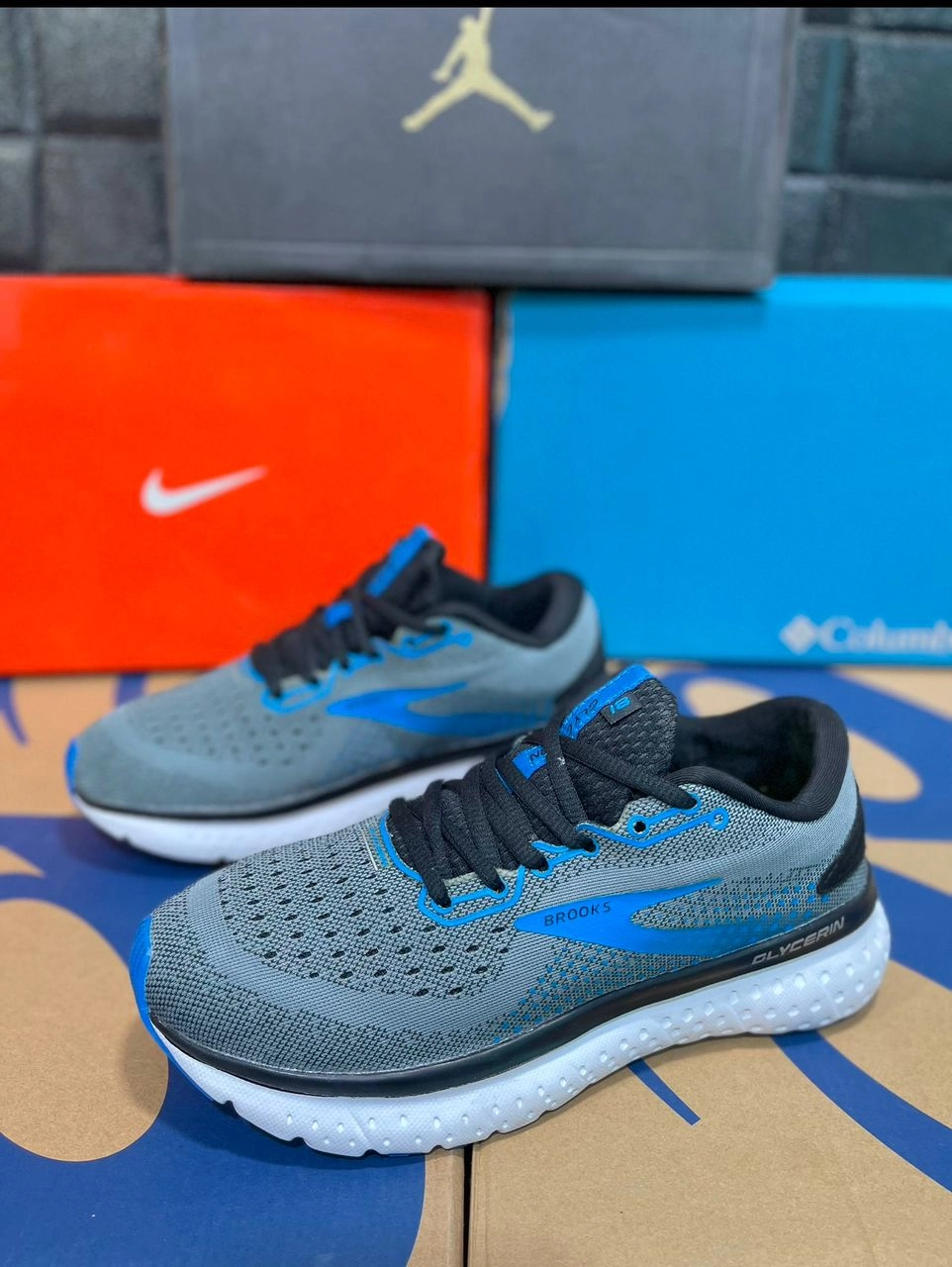 حراجی کتونی ویتنامی بروکس گلیسرین ۱۸ سایز۴۱. Brooks Glycerin 18