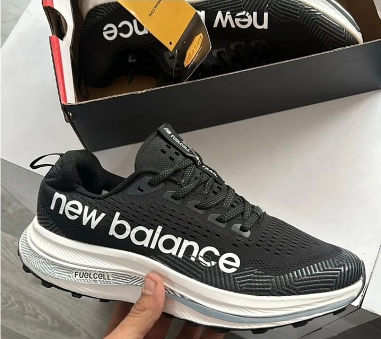 کتونی ویتنامی نیوبالانس فیول سل سوپر کمپ ، سایز ۴۰ تا ۴۵ ، فروش بصورت عمده و تک new balance fuelcell super comp trail running