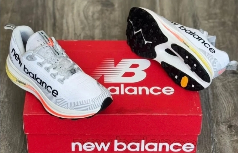 کتونی ویتنامی نیوبالانس فیول سل سوپر کمپ ، سایز ۴۰ تا ۴۵ ، فروش بصورت عمده و تک new balance fuelcell super comp trail running