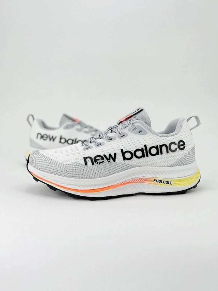 کتونی ویتنامی نیوبالانس فیول سل سوپر کمپ ، سایز ۴۰ تا ۴۵ ، فروش بصورت عمده و تک new balance fuelcell super comp trail running