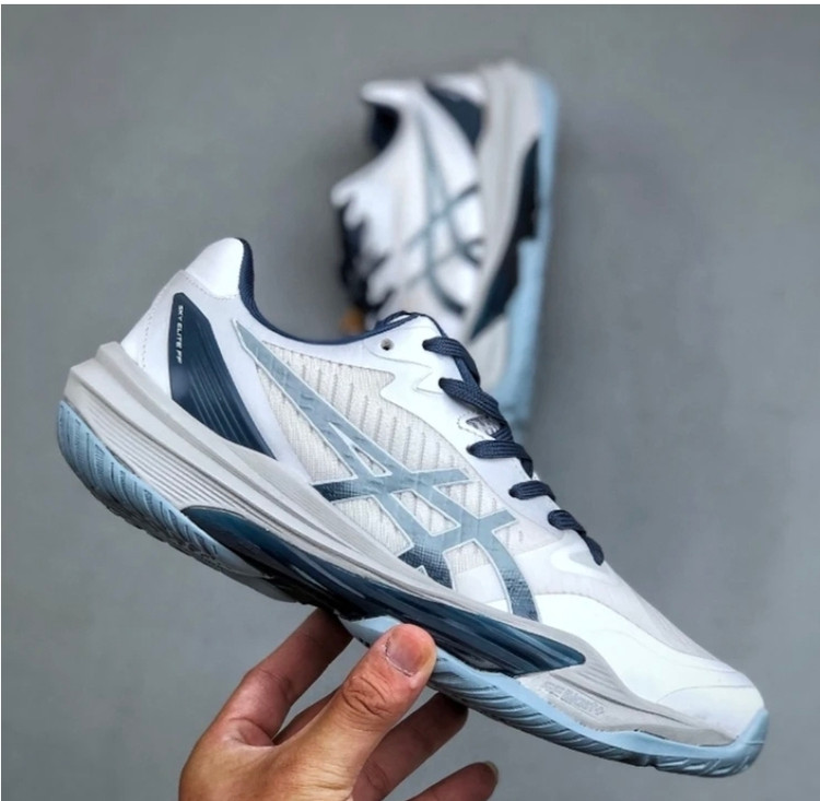 کتونی ویتنامی اسیکس والیبالی سایز ۴۰ تا ۴۵ فروش بصورت عمده و تک . Asics sky Elite Ff 3 volleyball shoes